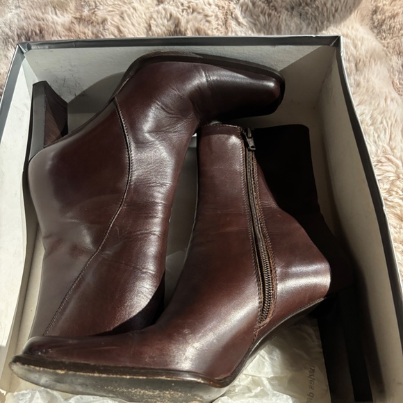 Charles David - Picture 5 of 6